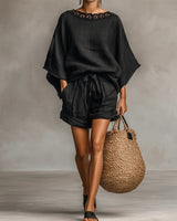 Wiebke | Bluse & Shorts-Set mit U-Boot-Ausschnitt in Schwarz