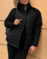 Karoliina - Gestrickte Patchwork Daunen Jacke in Schwarz