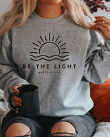 SELENE - "BE THE LIGHT" Sweatshirt in Grau