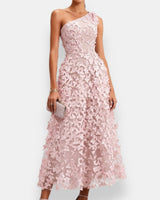 Suniya – Ein Schulter Midi Kleid in Rosa