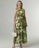 Sylin | Gathered Halter Midi Kleid in Grün