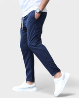 Niklas | Moderne Stretch-Herrenhose in Marineblau