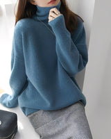 Clementine - Damenpullover mit kuscheligem Rollkragen in Blau