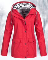 Carolin | Damen Jacke mit Kapuze, Reißverschluss und Fronttaschen in Rot