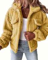 Libila – Kunstfell Jacke Mit Taschen in Gelb