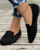 Pax | Bequeme Slip-On Flache Schuhe mit Spitzem Zehenbereich in Schwarz