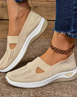 Yalia - Gepolsterte Walkingschuhe in Creme