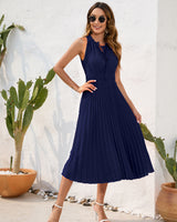 Elegantes Falten Halter Neck Kleid in Blau