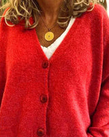Birgit | Damen Freizeit-Strickjacke mit V-Ausschnitt und Knöpfen in Rot