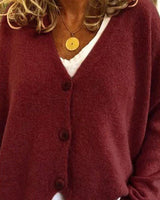 Birgit | Damen Freizeit-Strickjacke mit V-Ausschnitt und Knöpfen in Burgund