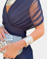 Inés | Langes Blumenkleid mit V-Ausschnitt in Blau