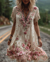 Ruby – Blossom bestickte V-Ausschnitt Kleid in Weiß