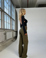 Damen High Waist Hose mit geradem Bein in Grün