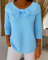 Anina - Ein modischer Damenpullover in Blau