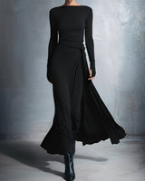 Joeena – Maxikleid Mit Seitlichem Knoten in Schwarz