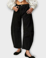 Anett | Locker sitzende Komfort-Jeans in Schwarz