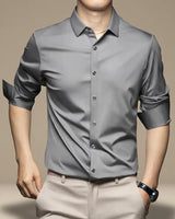 Esmaeel – Lässiges Poloshirt in Grau