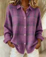 Ratri – Strickcardigan mit Knöpfen im Karomuster in Orchideen Lila