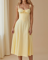 Kiana - Stilvolles Midikleid mit Schlitz in Gelb