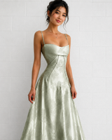 Sandra - Schickes Enganliegendes Maxikleid in Grün