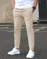 Bekzat - Hose Mit Geradem Bein in Beige