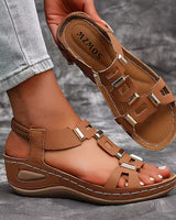 Avellan - Sandalen mit offener Zehenpartie in Hellbraun