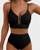 Clara | Zweiteiliger Bikini mit U-Bügel und Cut-Out in Schwarz
