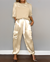 Zaida - Elegantes und durchdachtes Damen-Set in Beige