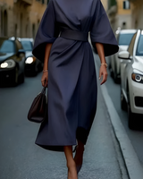 Vera - Schickes Midikleid mit Taille in Blau