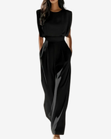 Ariia™ Maßgeschneiderter Cinched Jumpsuit in Schwarz