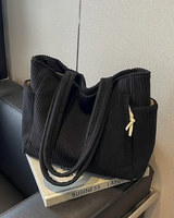 TILDA | GERÄUMIGE DAMEN-TRAGETASCHE in Schwarz