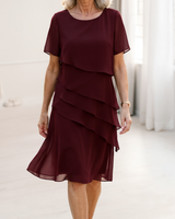 Juliette | Elegantes, fließendes Kleid mit Rüschen in Rot