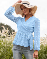 Athena |  Langärmelige Bluse mit V-Ausschnitt aus Spitze in Blau