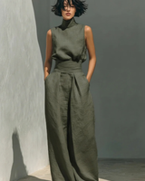 Nerina - Ärmelloser Jumpsuit mit weitem Bein in Grün