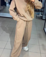 LUMINA – Glänzendes Lounge-Set in Khaki