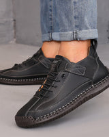 Luke - Stilvolle Outdoor-Schuhe für Herren in Schwarz