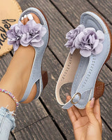 Gayanthi - Stylischer Blumen Drucken Mit Klobigem Absatz in Violett