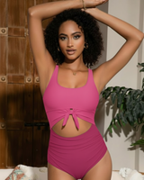 Viola | Einteiliger Badeanzug mit Streifen, Cut-Out und Bauchkontrolle in Rosa Blockfarben