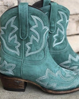 Emma | Damen Stilvolle Cowboy-Stiefel mit Western-Stickerei in Grün