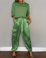Zaida - Elegantes und durchdachtes Damen-Set in Grün