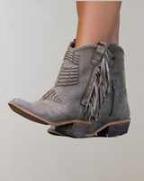 Stilvolle Damen Stiefel mit Fransen - Selena in Khaki