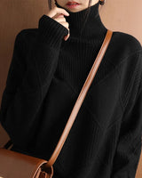 Natalie | Gemütlicher Zopfmuster Rollkragenpullover in Schwarz