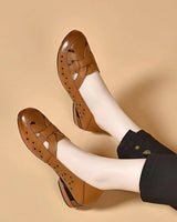 Noemi - Komfortable Cut-out-Ballerinas in Braun