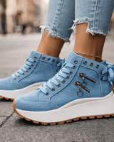 Kamala – Klobige Sohle Schnür Turnschuh in Blau