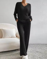 CLAIRE | GERIPPTES ZWEITEILIGES SET in Schwarz