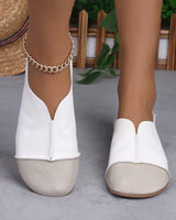 Bethan – Flexible Faltbare Flache Schuhe mit Eckiger Zehenpartie in Weiß