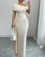 Lisete - Elegantes Ein-Schulter-Ausschnitt  Maxikleid in Beige