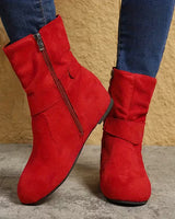 Belynda – Lockere Stiefeletten mit Keilabsatz und Schnallenriemen in Rot