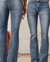 Evarra - Ausgestellte High-Waist-Jeans aus weichem Stretch in Meerblau