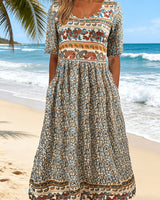 Jeeni – Kurzärmeliges Kleid Mit Blumenmuster in Grau